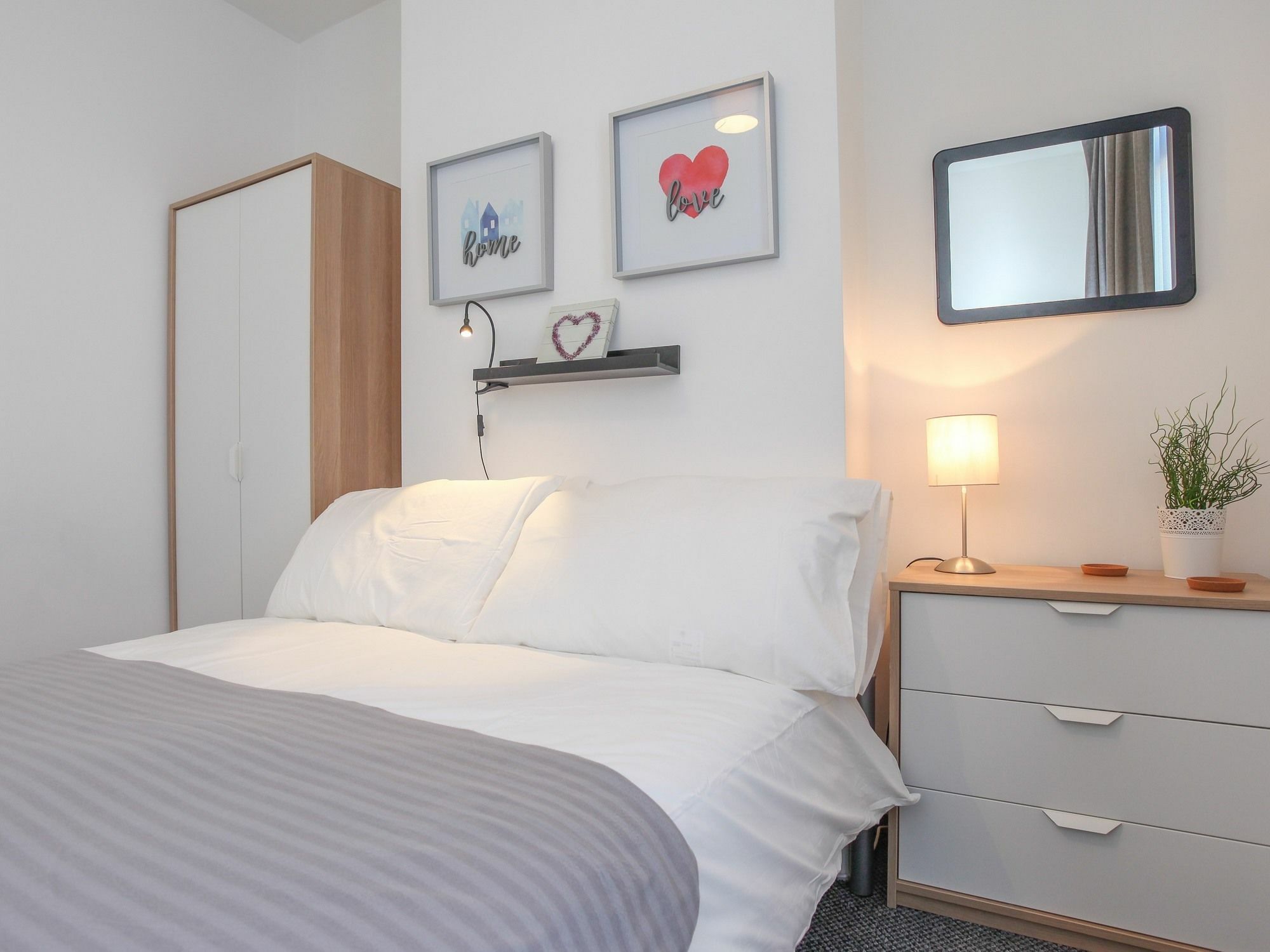 Kingston Serviced Accommodation - Donegall Avenue Belfast Exteriér fotografie